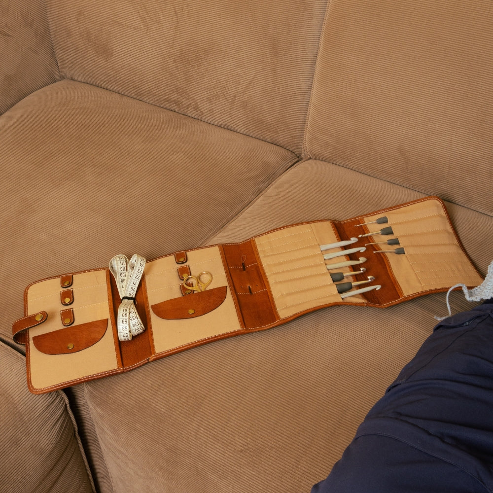 Redesigned Project 14 - Etui til udskiftelige strikkepinde (XL) - Burned Tan