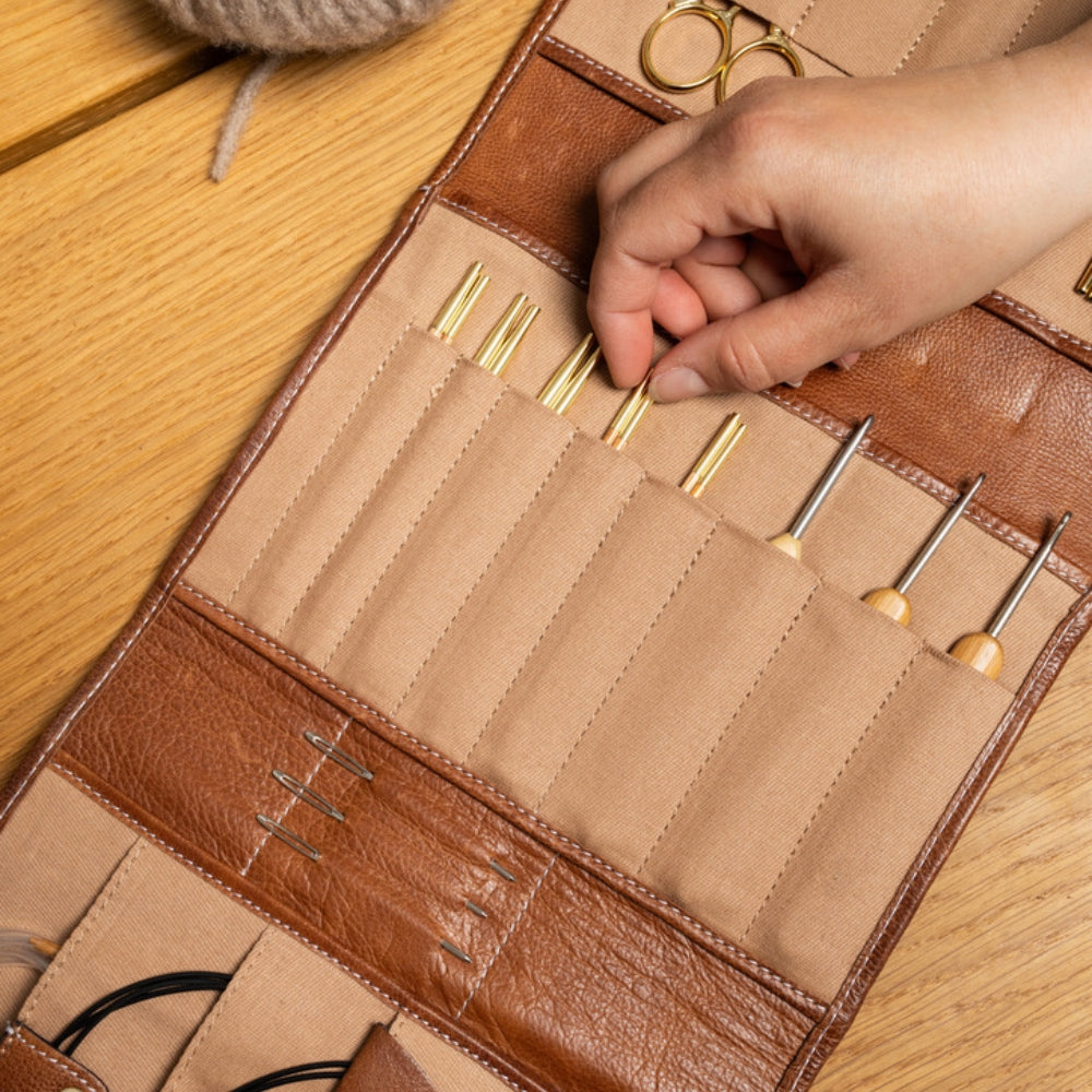 Redesigned Project 14 - Etui til udskiftelige strikkepinde (XL) - Walnut
