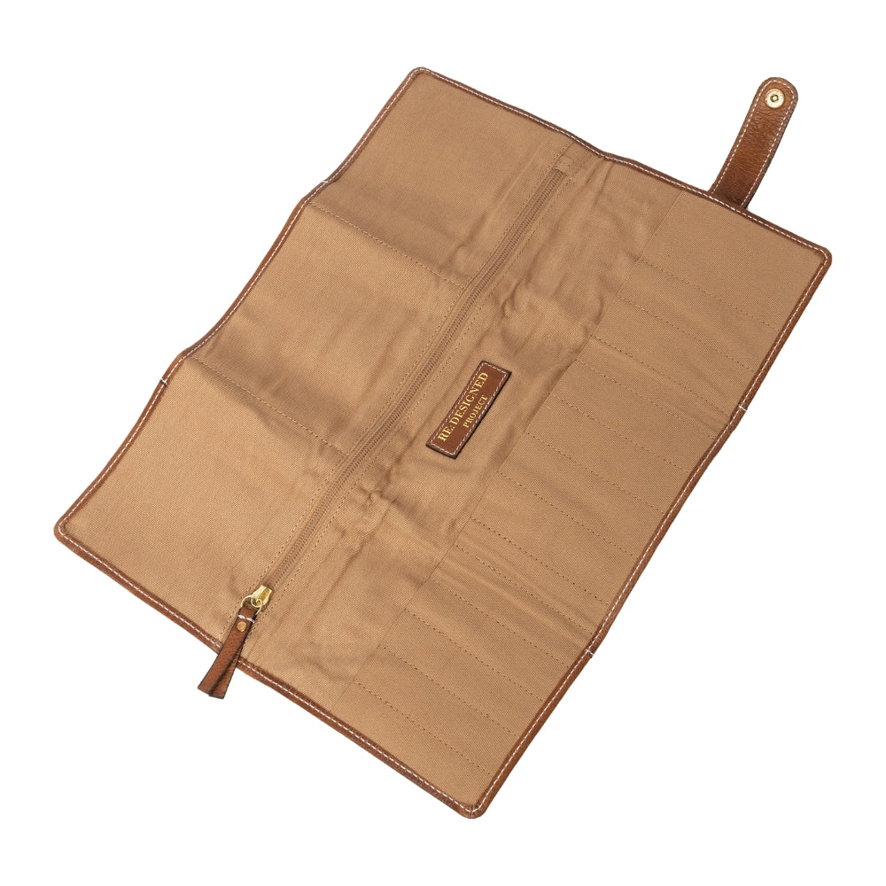 Redesigned Project 34 - Etui - Walnut/Gold