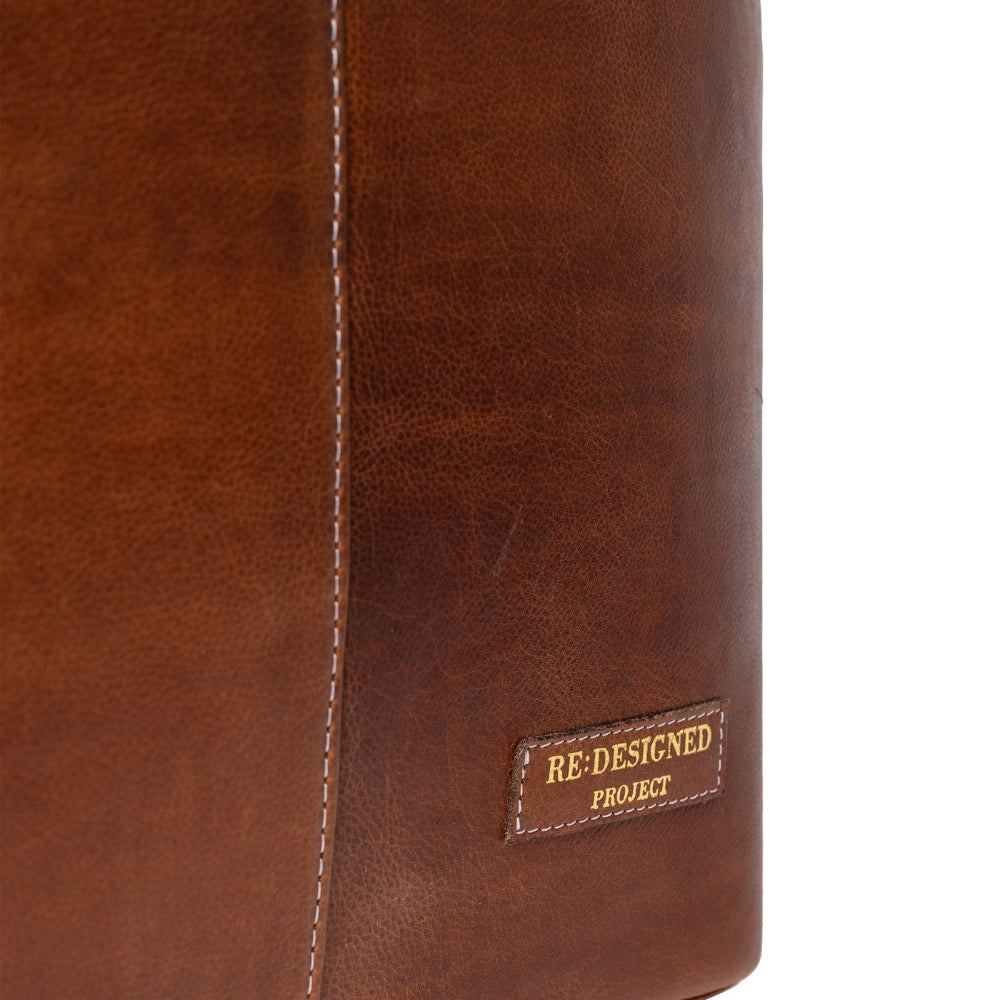 Redesigned Project 71 - Bucket (S) - Walnut
