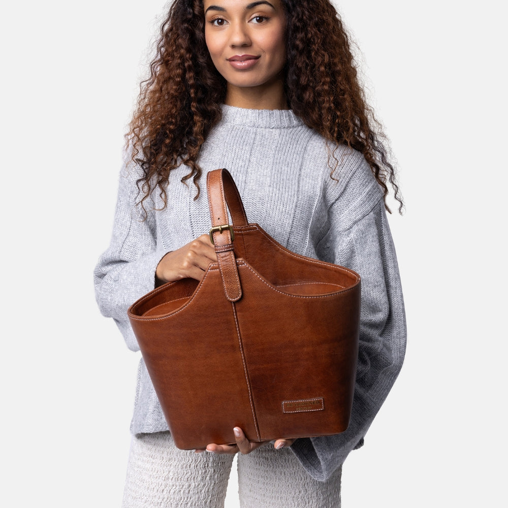 Redesigned Project 71 - Bucket (S) - Walnut