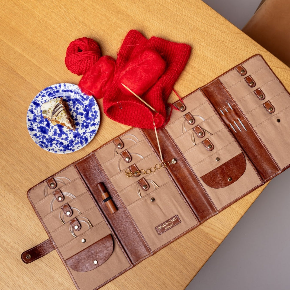 Redesigned Project 82 - Etui til udskiftelige strikkepinde (XL) - Walnut