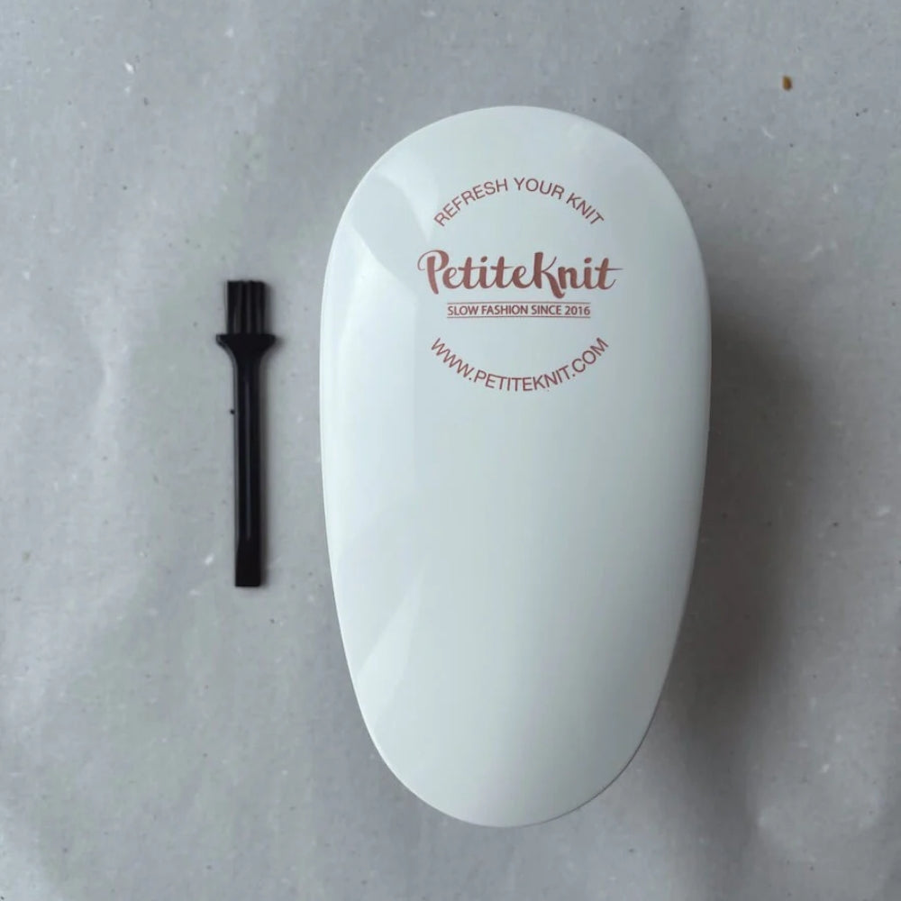 Lint Remover - PetiteKnit