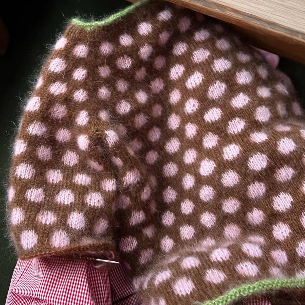 Knitting kit (without pattern) - Dotty Lotte - Karoline Barfod