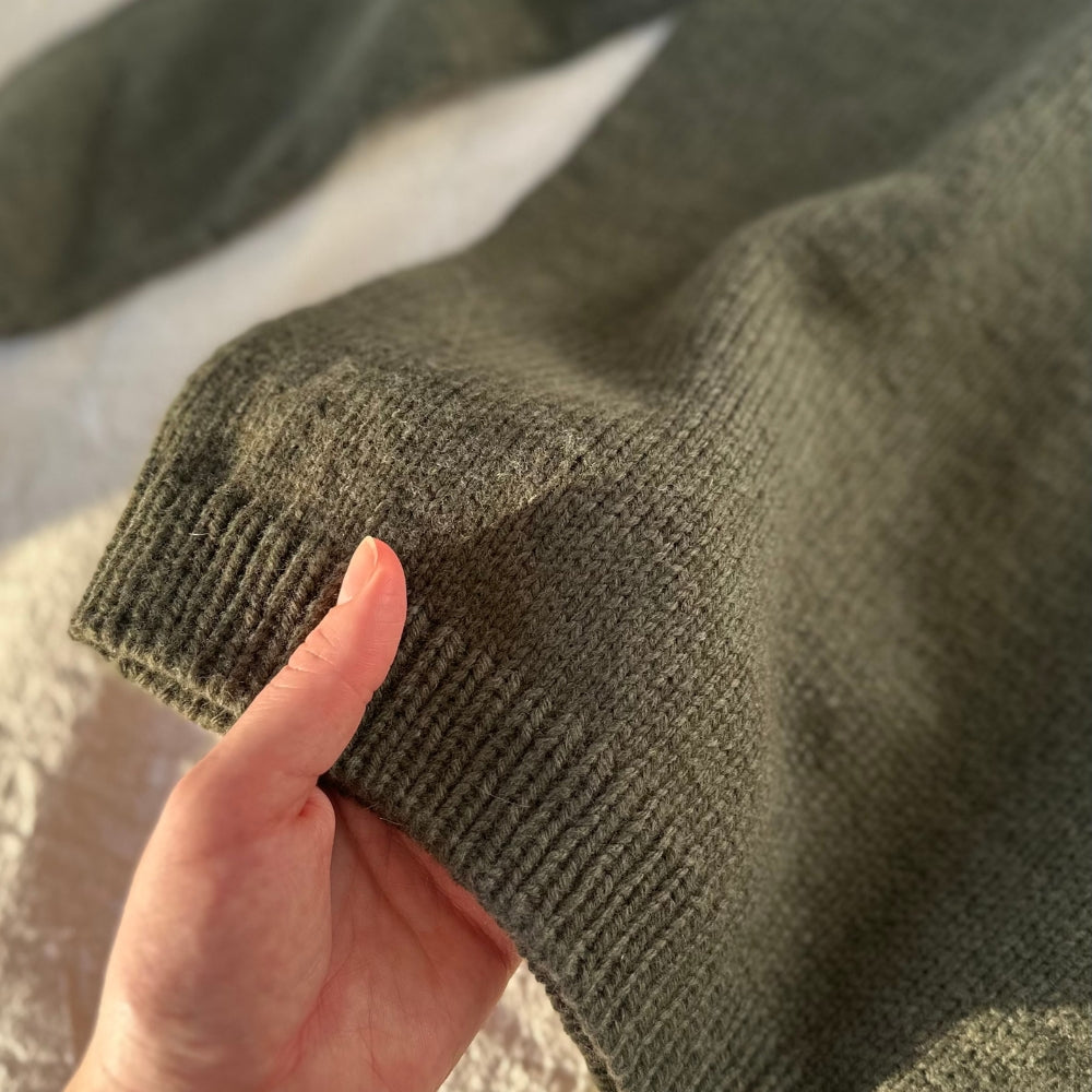 Garnkit - Hanstholm Sweater Junior af PetiteKnit (Premium Merino)