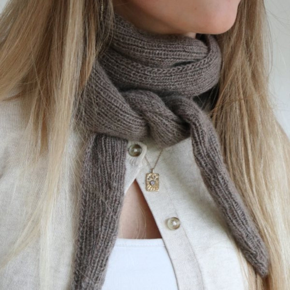 Isolde Scarf - Knitamore