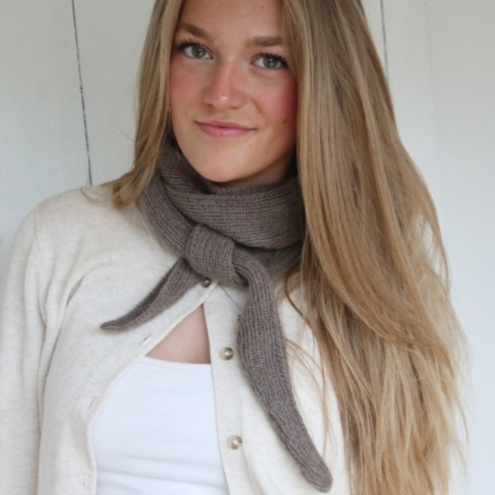 Isolde Scarf - Knitamore