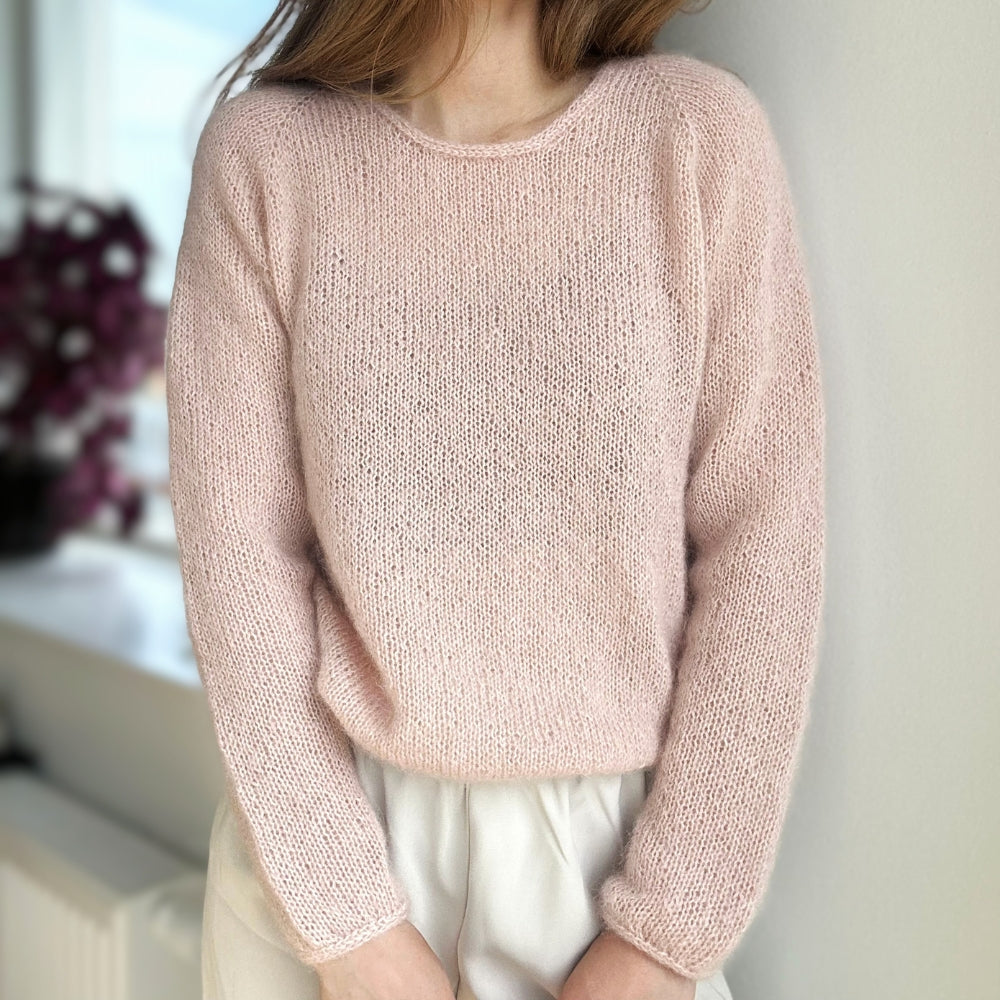 Strikkekit (uden opskrift) - Kumulus Bluse O-Neck af PetiteKnit (Baby Alpaca + Silk Mohair LUX)