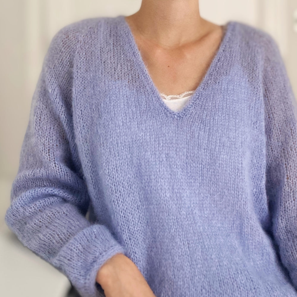 Strikkekit (uden opskrift) - Kumulus Bluse af PetiteKnit (Silk Mohair)