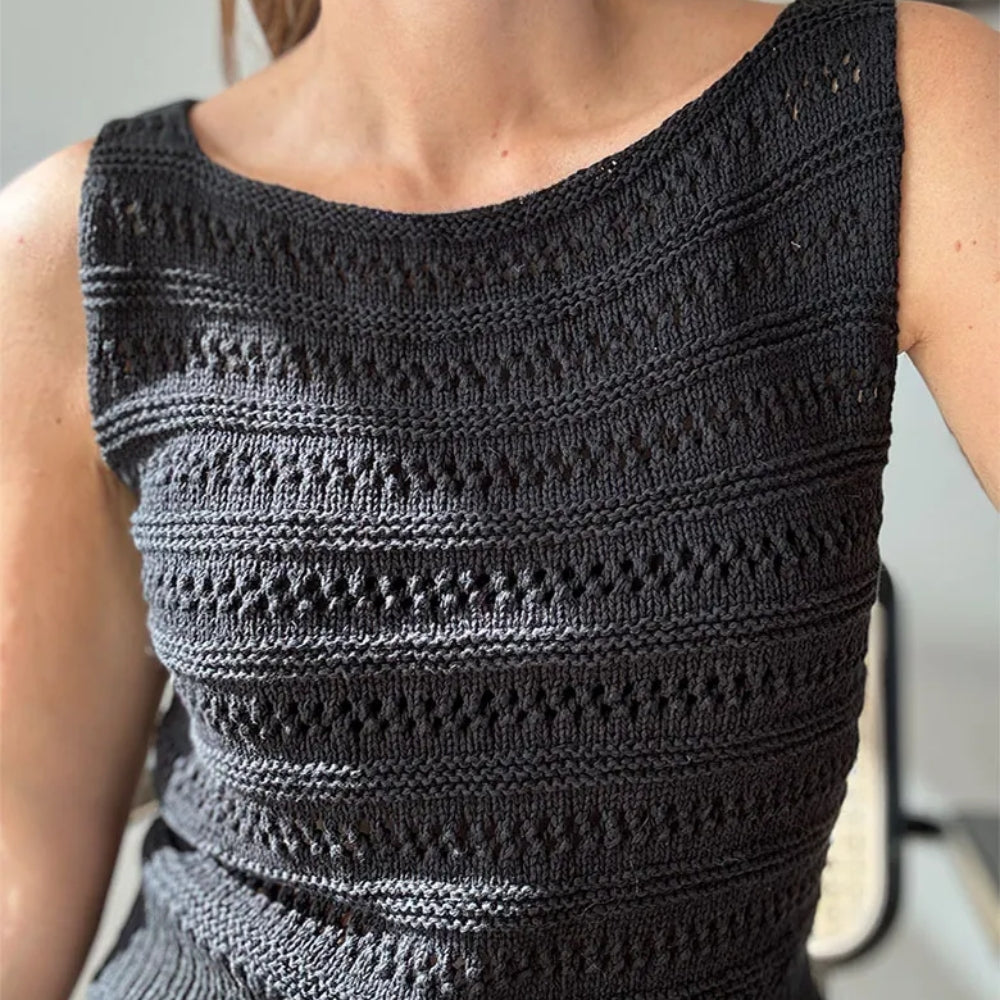 Knitting kit (without pattern) - Dotty Lotte - Karoline Barfod