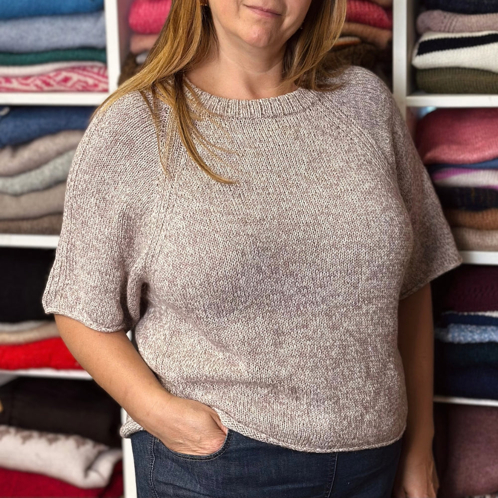 Strikkekit (uden opskrift) - Lane_Loop_Tee af Other Loops (True Silk + Baby Alpaca)