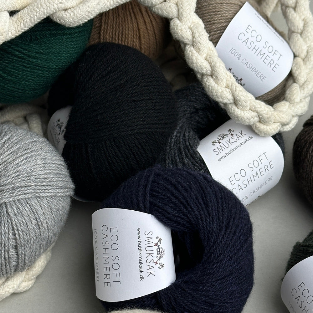 Eco Soft Cashmere - Very Black - NERO