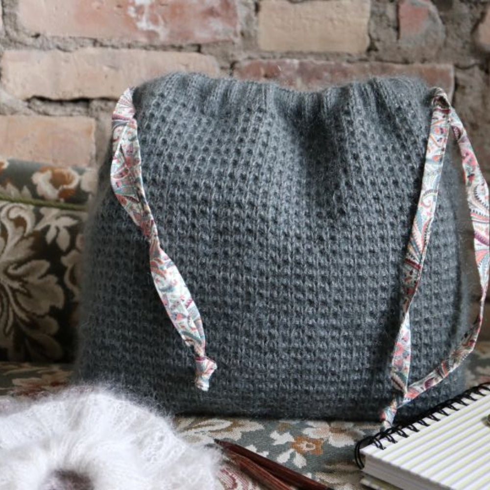 Oliva Totebag - Knitamore