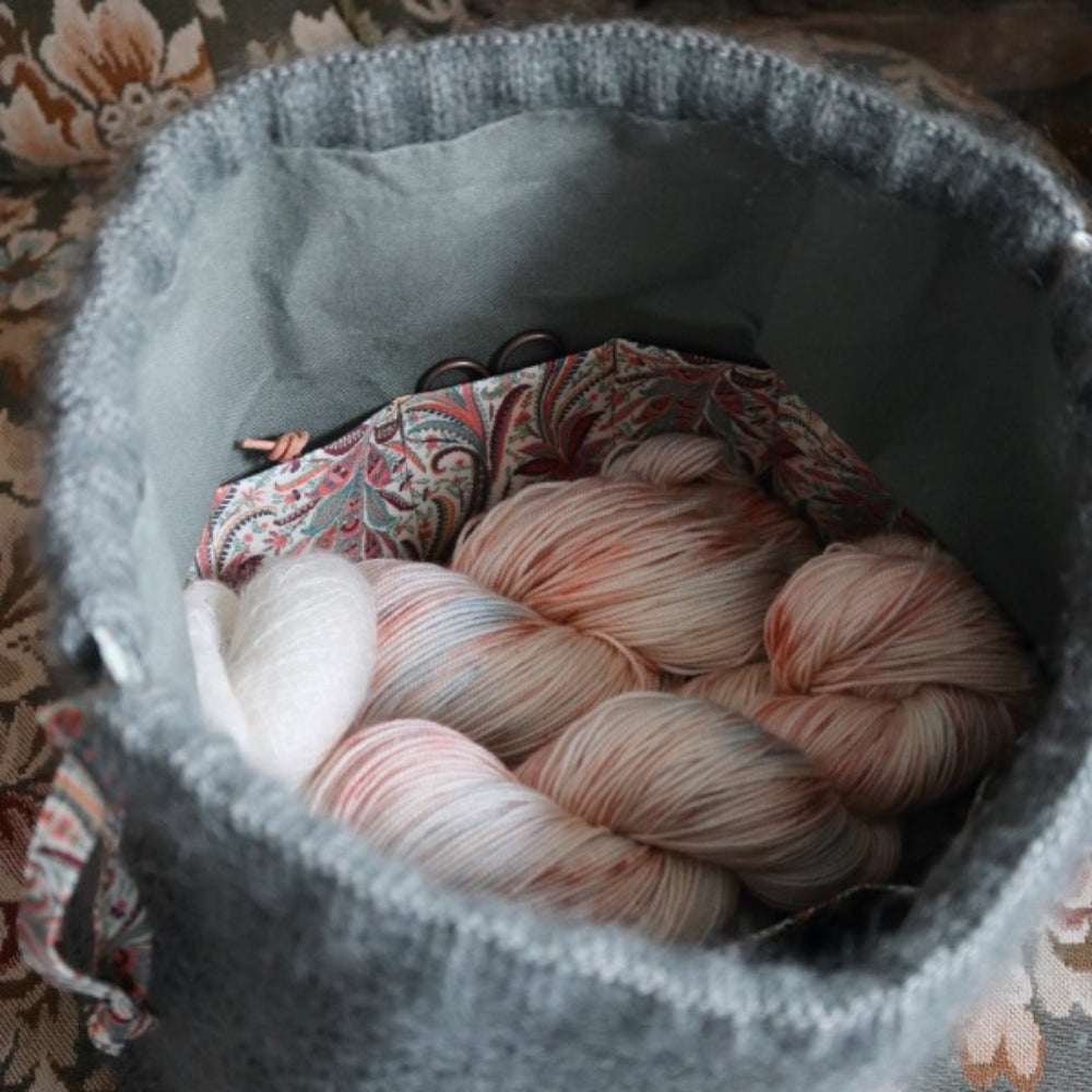 Oliva Totebag - Knitamore