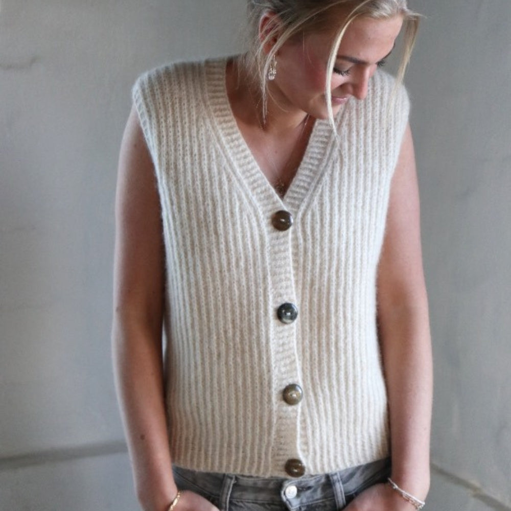 Robin Vest - Knitamore