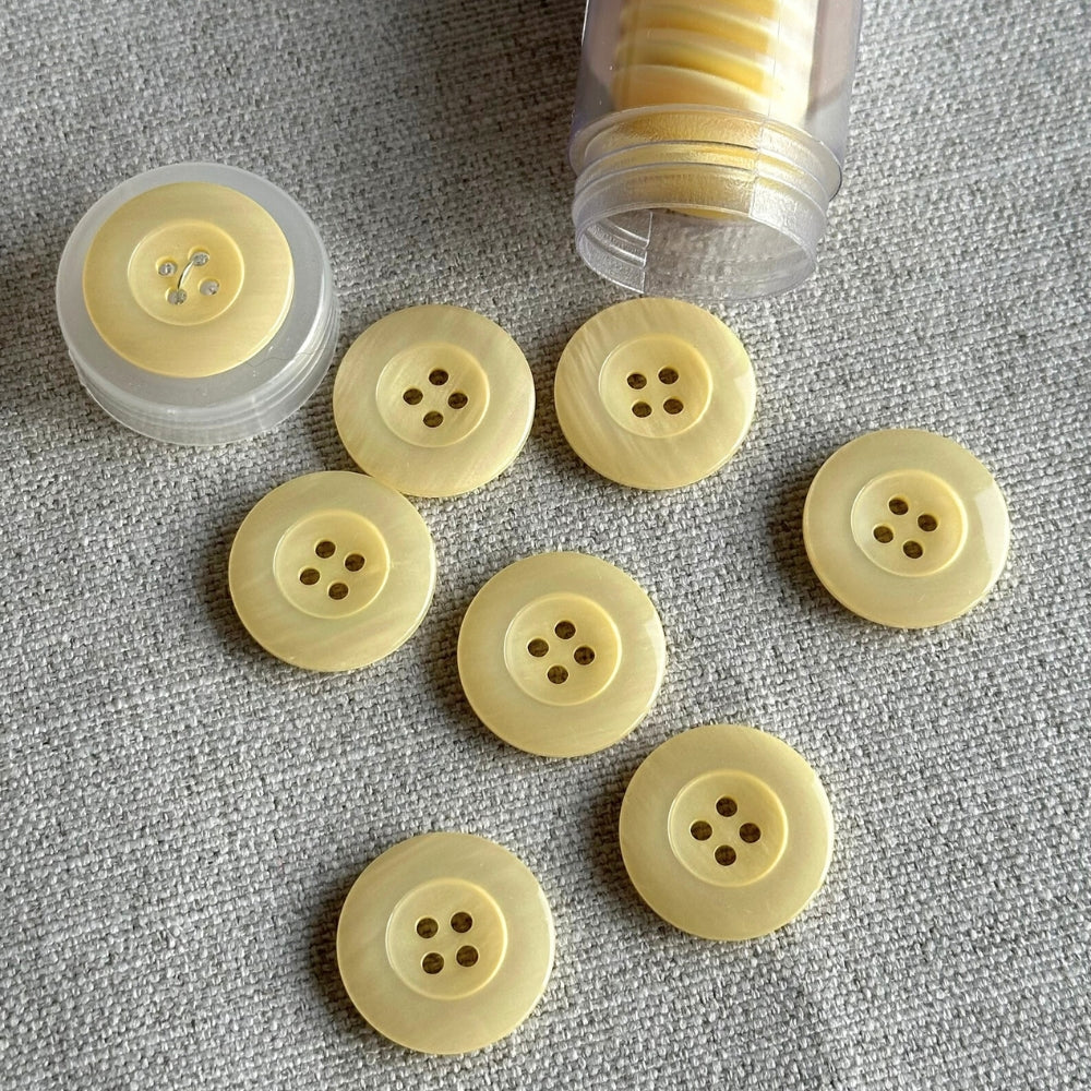 Knap - Shiny Pastelgul - 23 mm