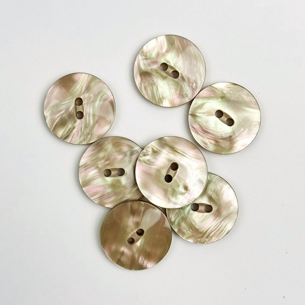 Knap - Perlemor Look - Lys Creme - 28 mm