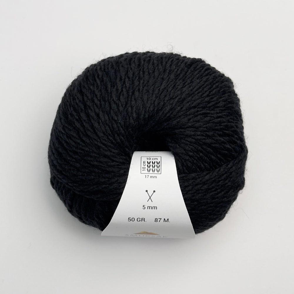 Chunky Andean Highland Wool - Very Black - 50
