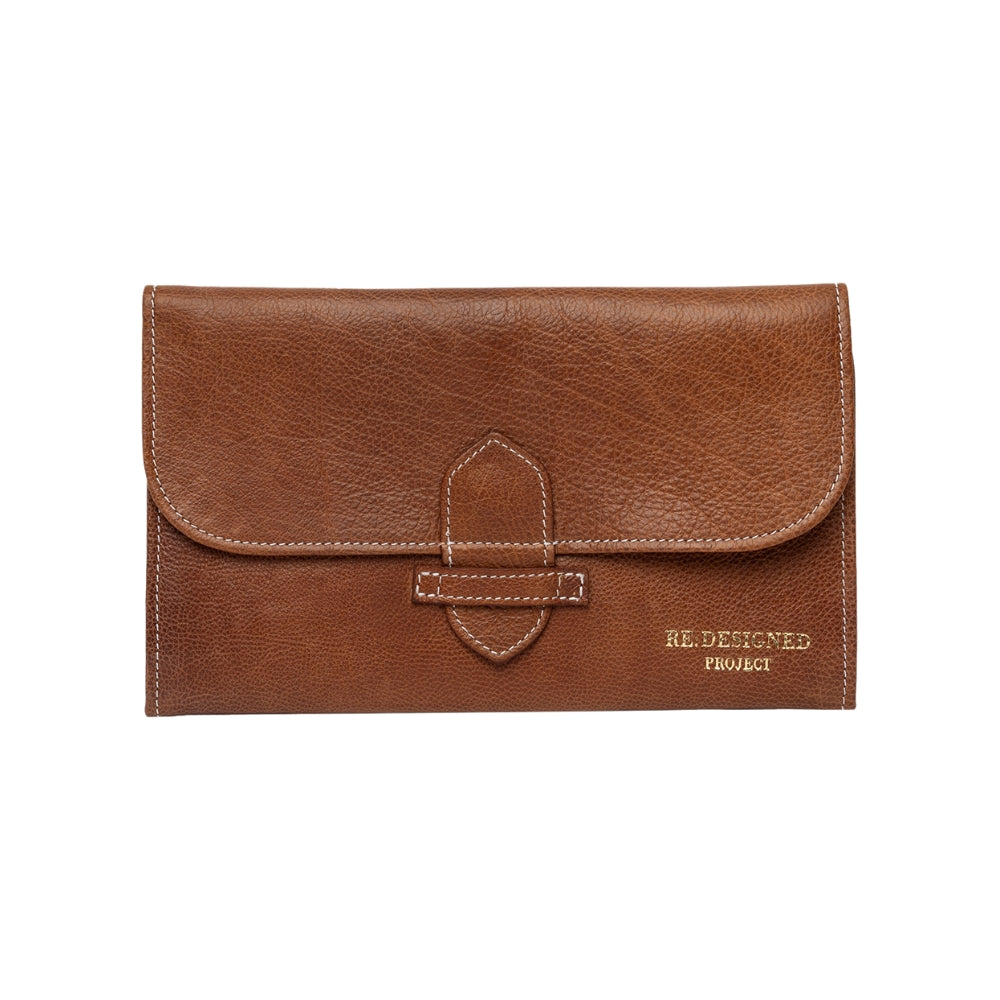 Redesigned Project 15 - Etui - Walnut