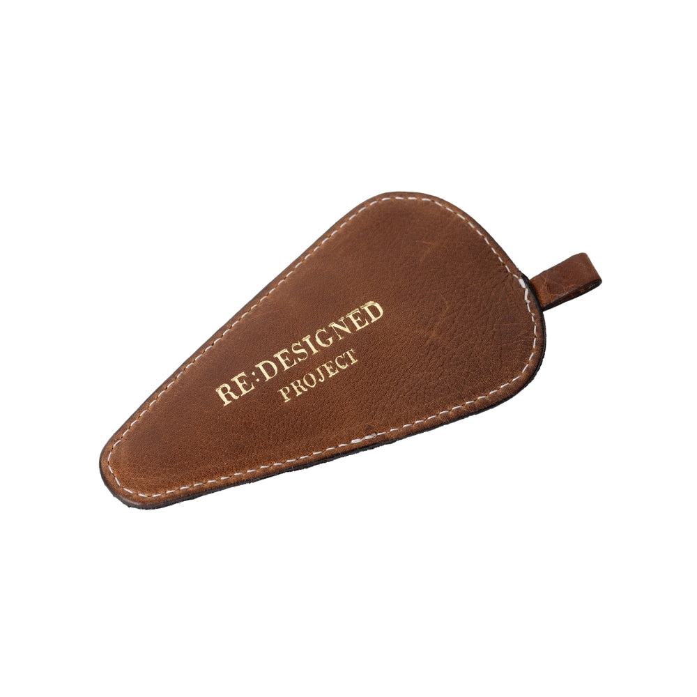 Redesigned Project 63 - Læderetui til saks - Walnut