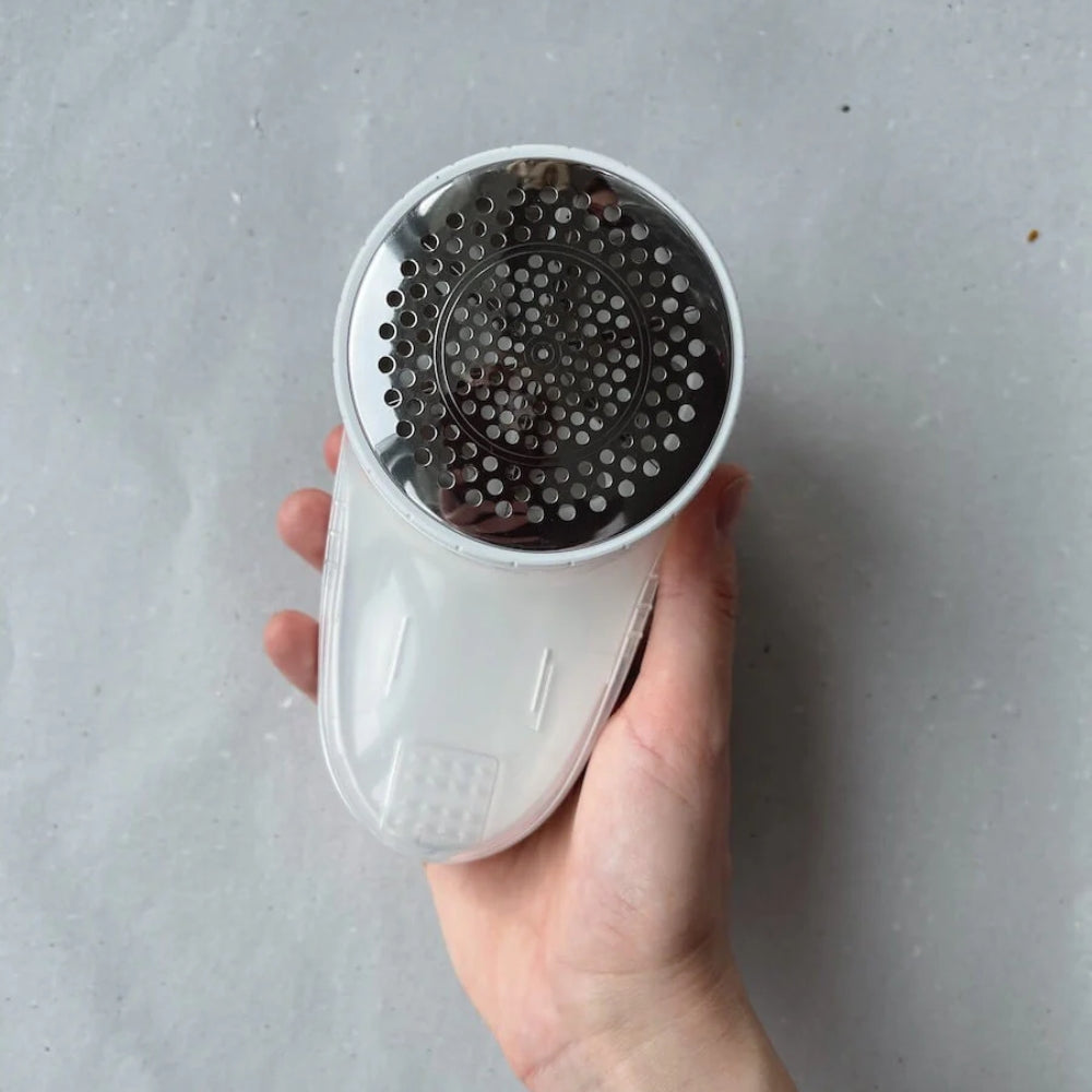 Lint Remover - PetiteKnit