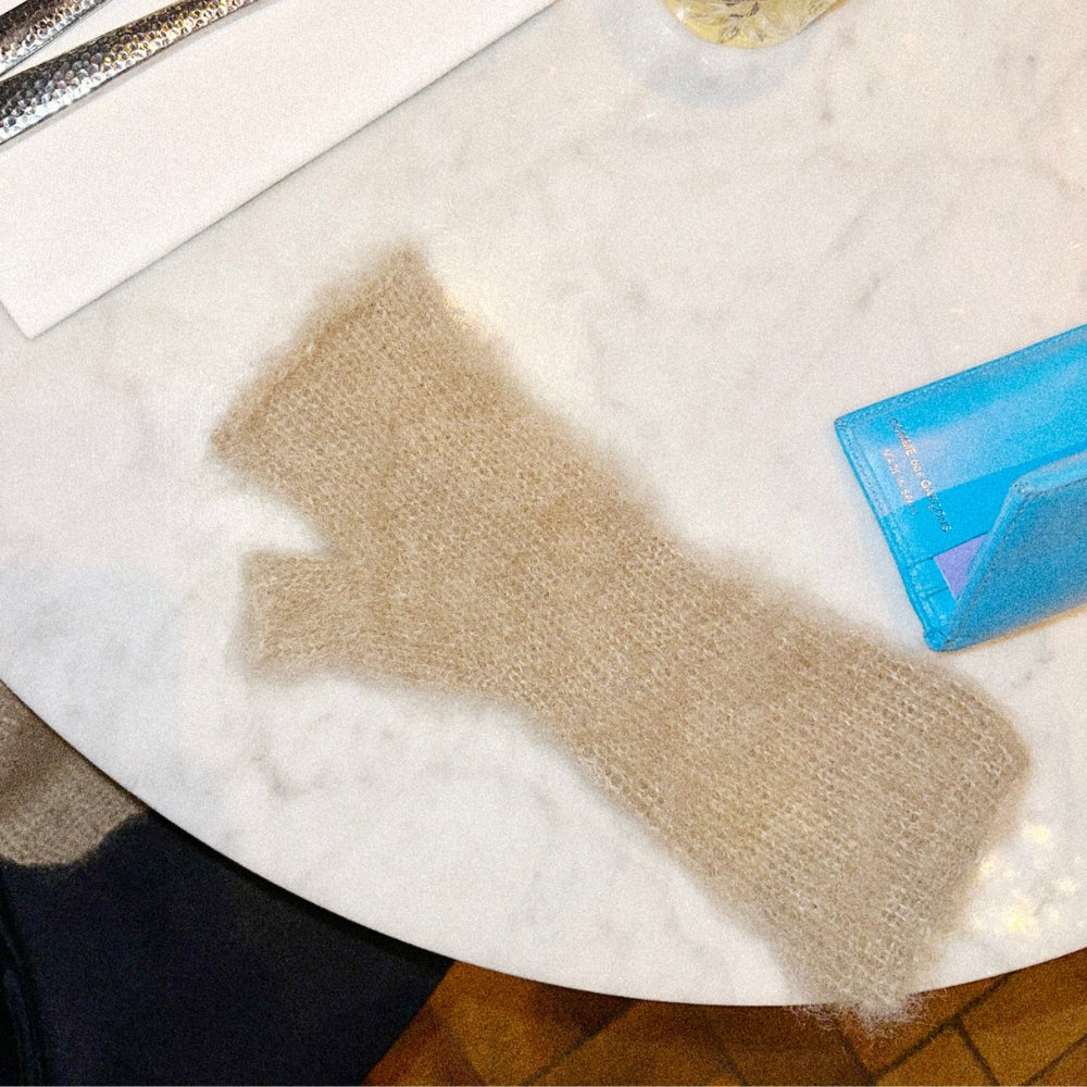 Fat Fur Light Wrist Warmers - Spektakelstrik