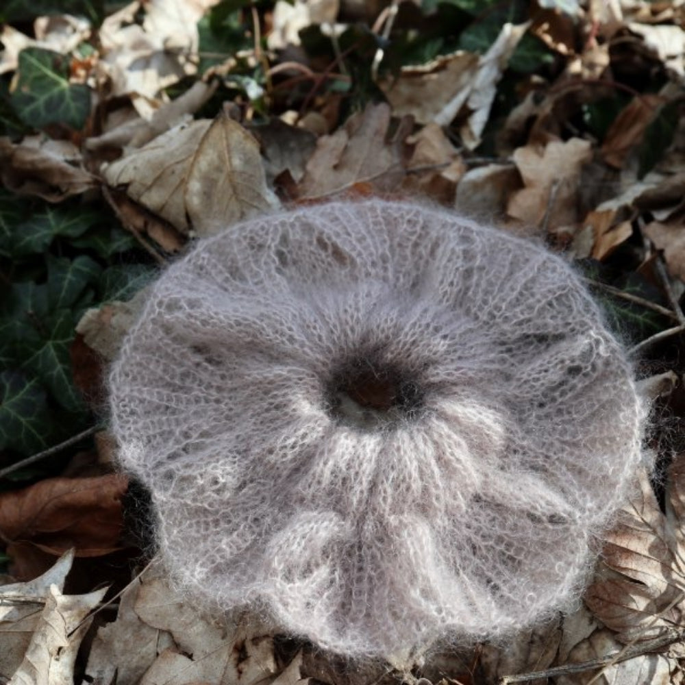 Flower Mohair Scrunchie - Knitamore