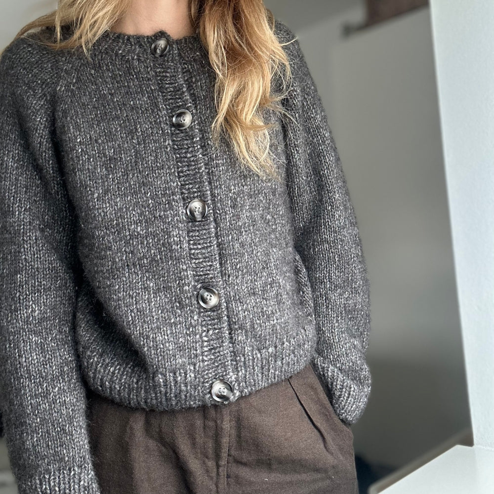 Knitting kit (without pattern) - Dotty Lotte - Karoline Barfod
