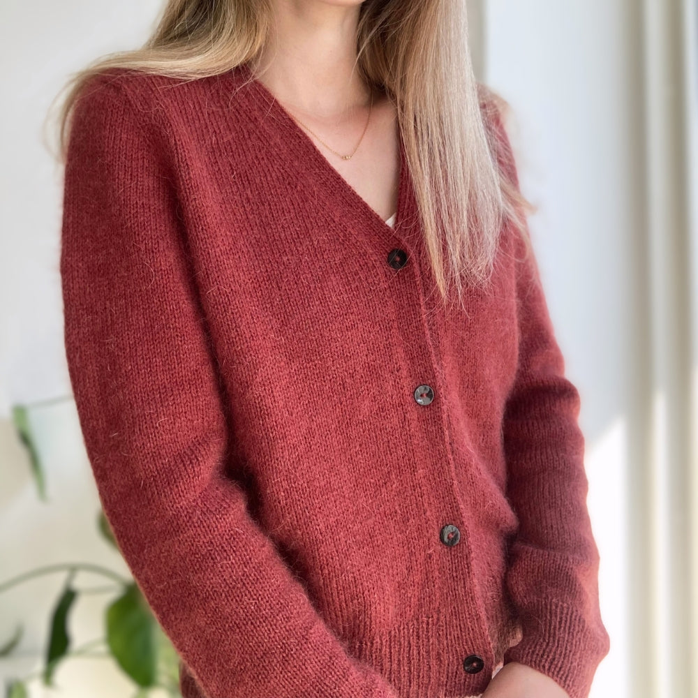 Knitting kit (without pattern) - Dotty Lotte - Karoline Barfod