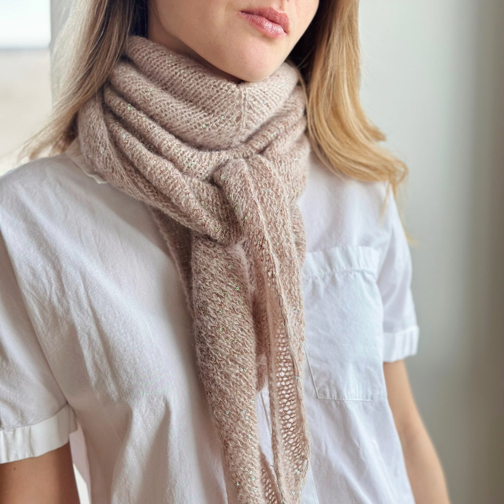 Paillettes Scarf - Strikkekit (Kimsa og Eclaire)
