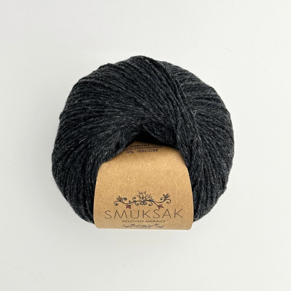 Reloved Merino - Charcoal - T006