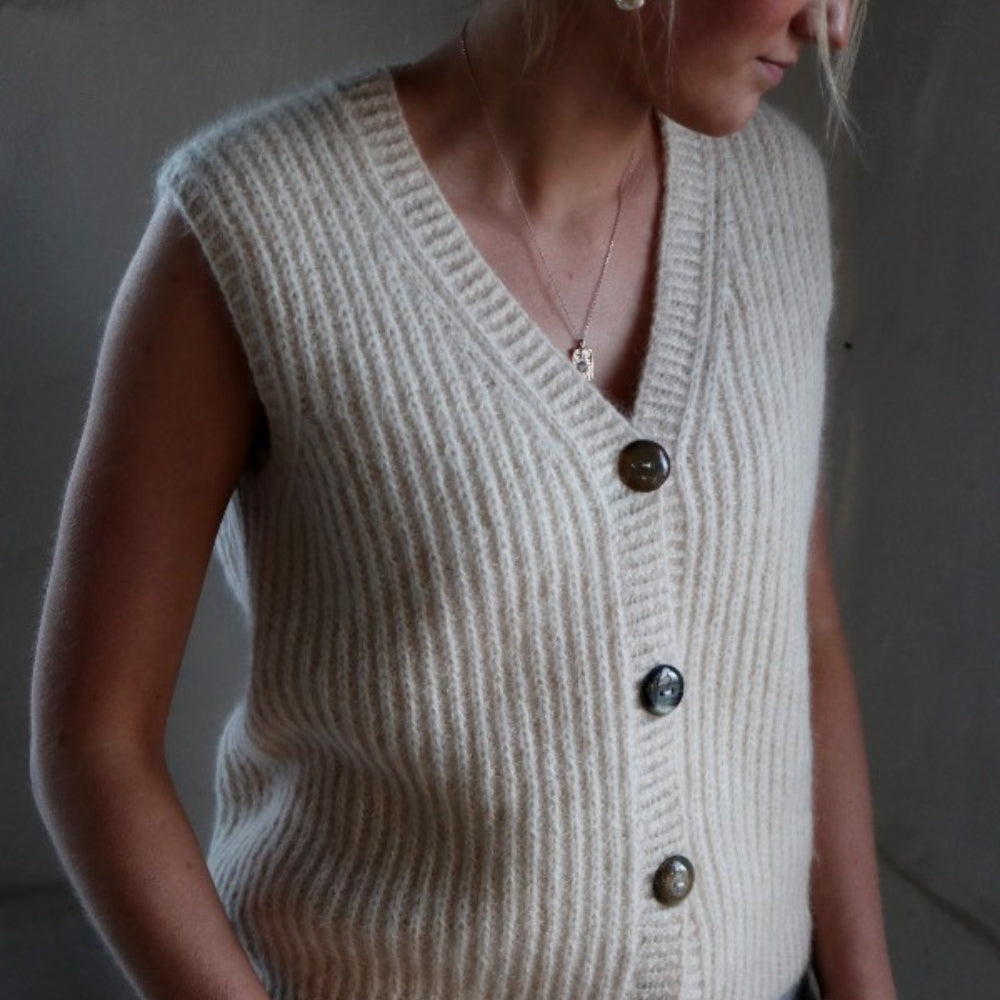 Robin Vest - Knitamore