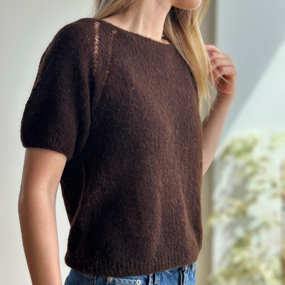 Knitting kit - Smuksak Tee (Baby Alpaca + Kimsa)