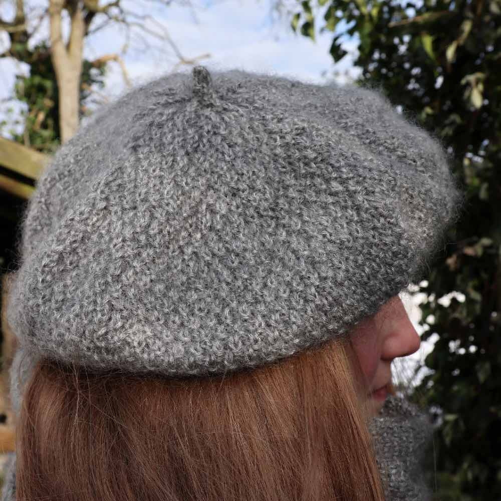 Vintereventyr Baskerhue - Knitamore