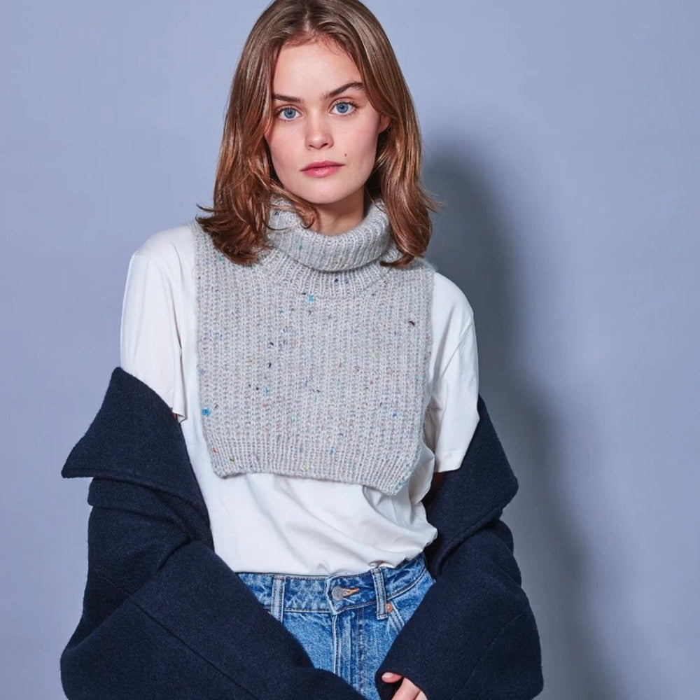 Wonderland Neck Warmer - Spektakelstrik