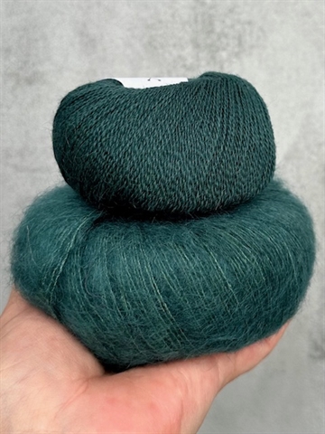 Smuksak Scarf - Strikkekit - Emerald (Silk Mohair Edition)