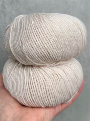 Supersoft Extrafine Merino 100% - White Sand - 13700